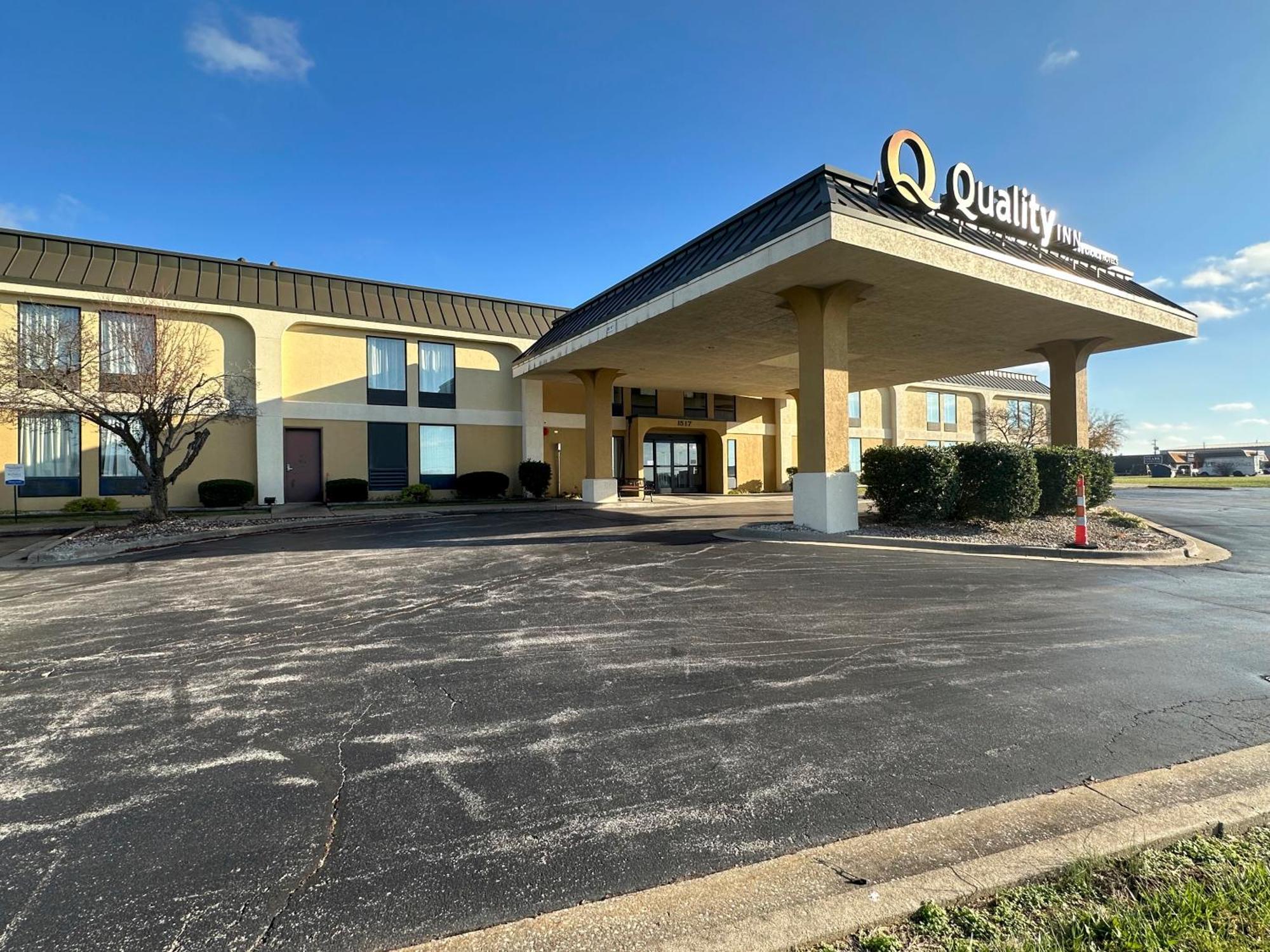 Quality Inn Perryville I-55 Bagian luar foto